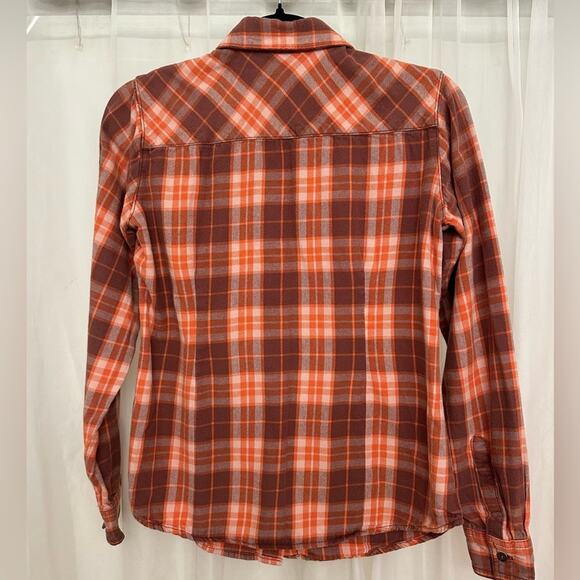 Women’s size S Lincoln Outfitters Long Sleeved Button Sown Flannel - Picture 7 of 7